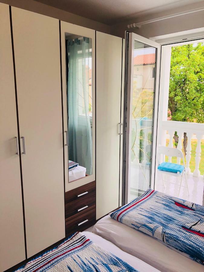 Guest House Jadro Rovinj Exteriör bild