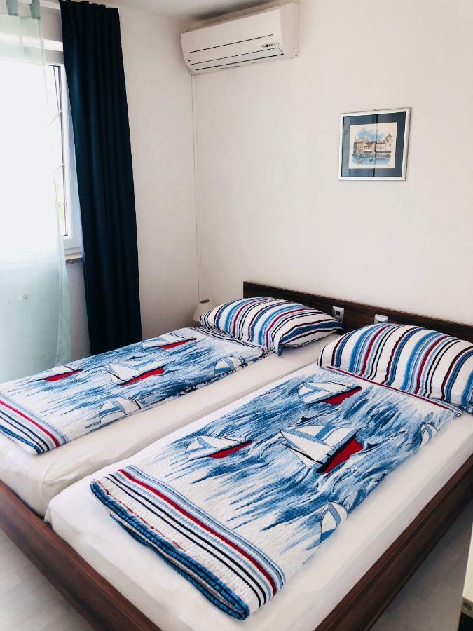 Guest House Jadro Rovinj Exteriör bild